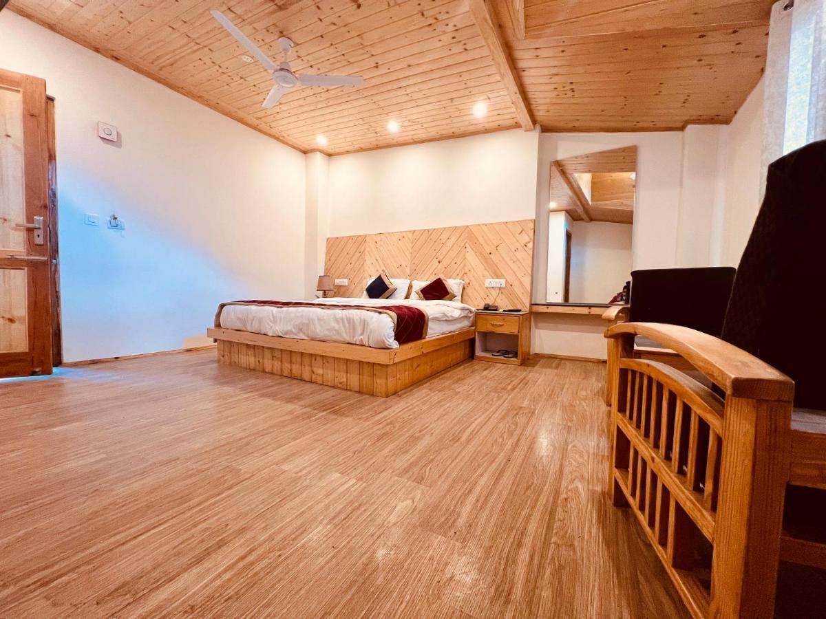 The Radhika - A Luxury Resort In Mountains Manāli Екстериор снимка